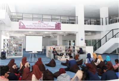 Tingkatkan Literasi, Adipadma Library Gelar Bedah Buku dan Pelatihan Menulis Artikel Kesehatan 